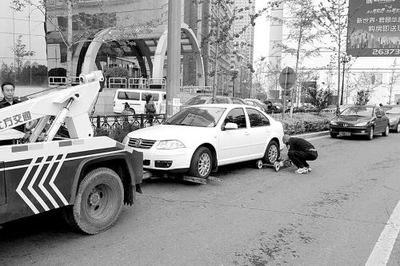 上海交警違停處理新舉措 先拖移后通知，提升執法效率與道路暢通